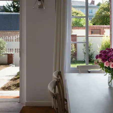 La Maison De Colette, Traditionnelle Maison D'armateur De 3 Et 3 Salles De Bains * Honfleur