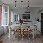 La Maison De Colette, Traditionnelle Maison D'armateur De 3 Et 3 Salles De Bains Vila