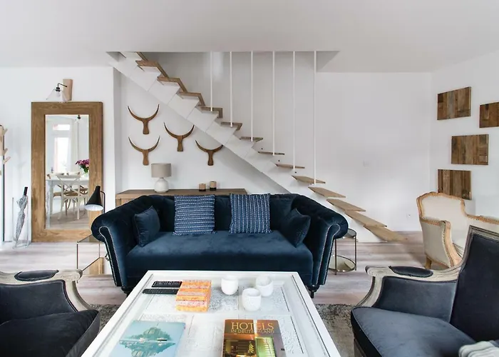 Villa La Maison De Colette, Traditionnelle Maison D'armateur De 3 Et 3 Salles De Bains Honfleur